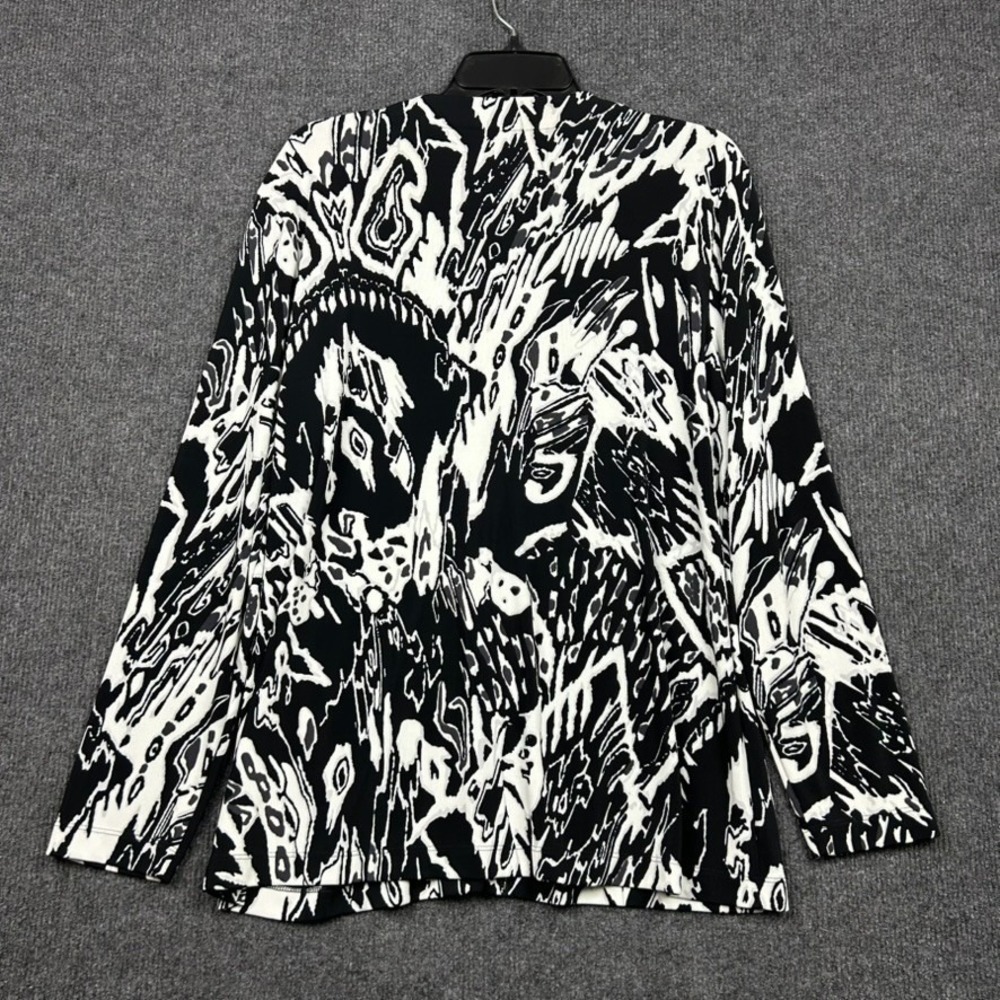 Additions by Chicos Top Abstract Graphic Long Sleeve One Button Black White Sz 2 - Picture 4 of 10